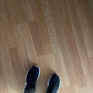 Meet your Posher, Hay